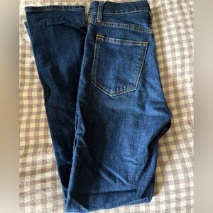 Abercrombie Slim Straight Ultra High Rise Dark Wash jeans | 00 24R Curve Love